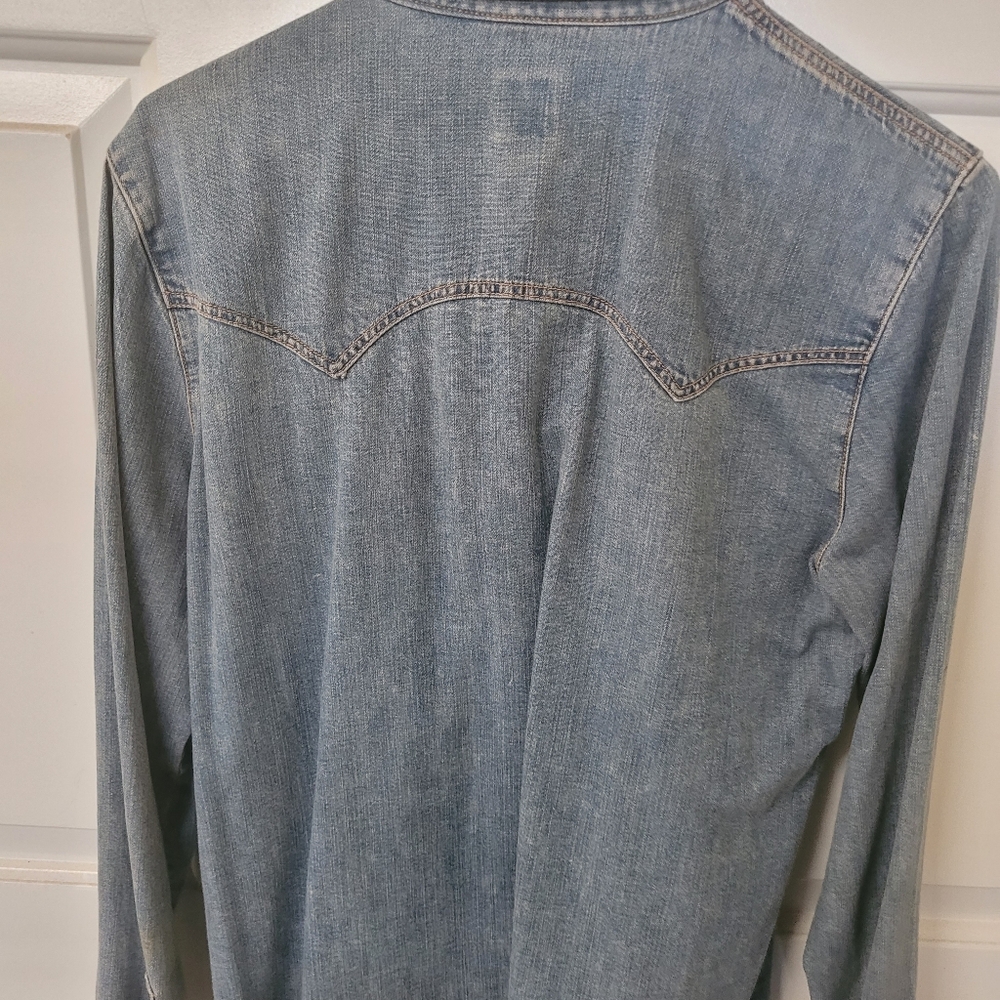 Gap Jean long sleeve shirt. Large